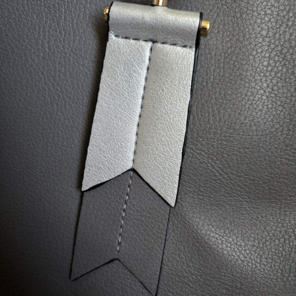 ANTONIO MELANI Gray Structured Tote Bag - Picture 7 of 8